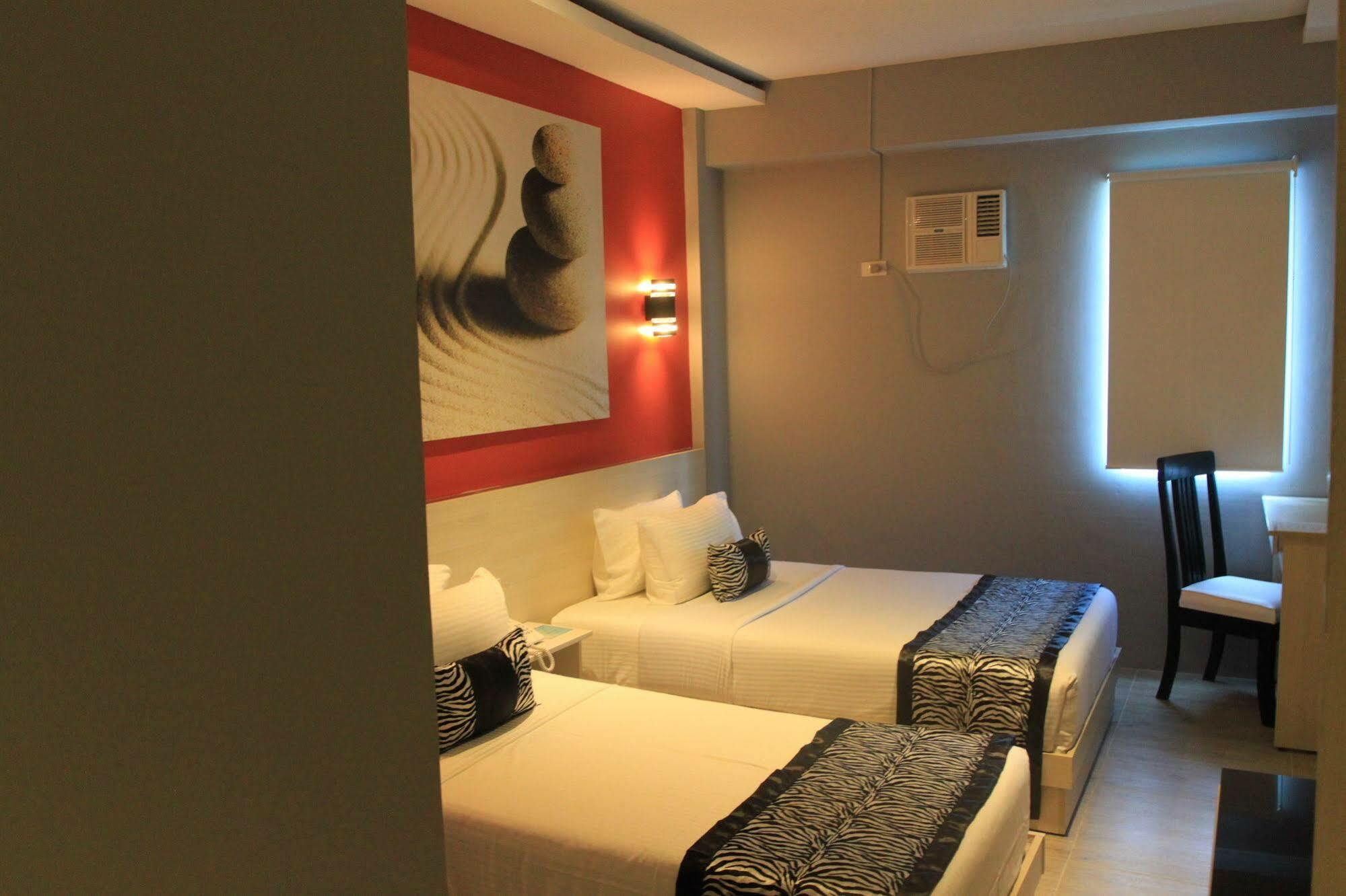 Sumo Asia Hotels - Davao Экстерьер фото